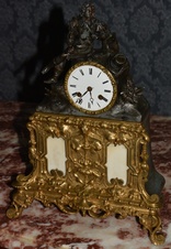 Starožitné figurální hodiny Japy Freres rok 1820
