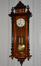 Starožitné 2-závažové hodiny Gustav Becker r1904