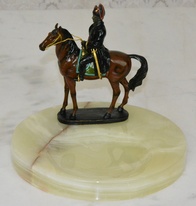 Popelník s bronzovým Napoleonem - onyx