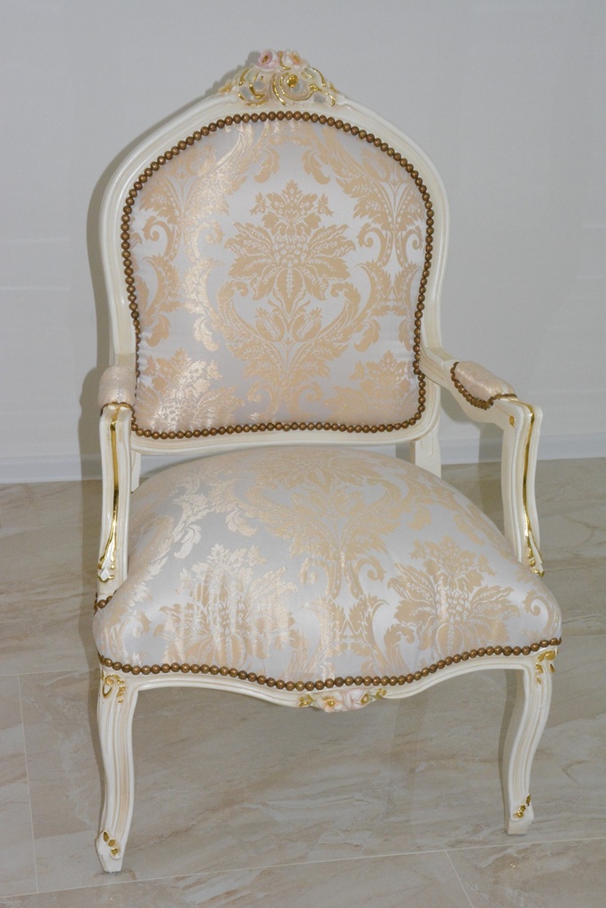 Zámecké řezbované křeslo - čalouněné