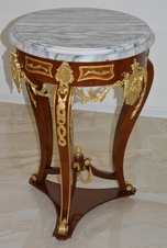 Zámecký intarzovaný stoleček s mramorem+bronz