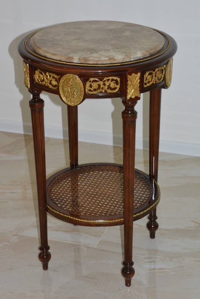 Zámecký stoleček s mramorem zdobený bronzem