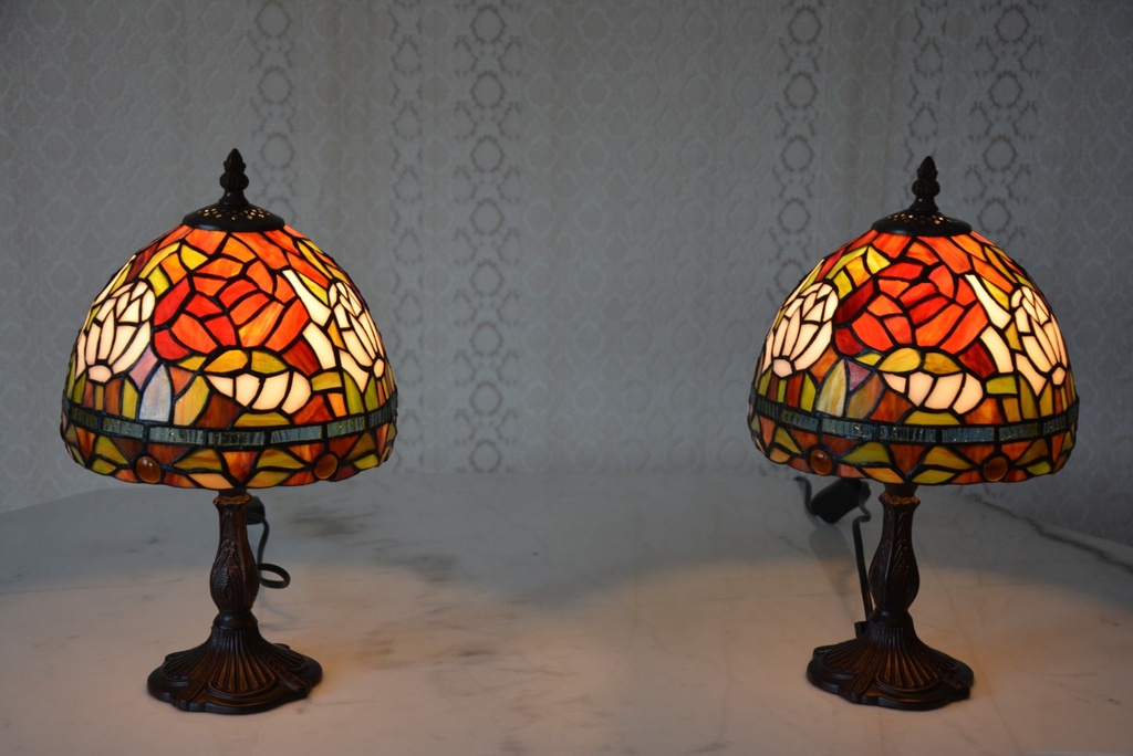 Tiffany lampy s květinami - pár