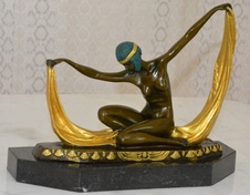 Bronzová soška - Tanečnice - art deco - na mramoru