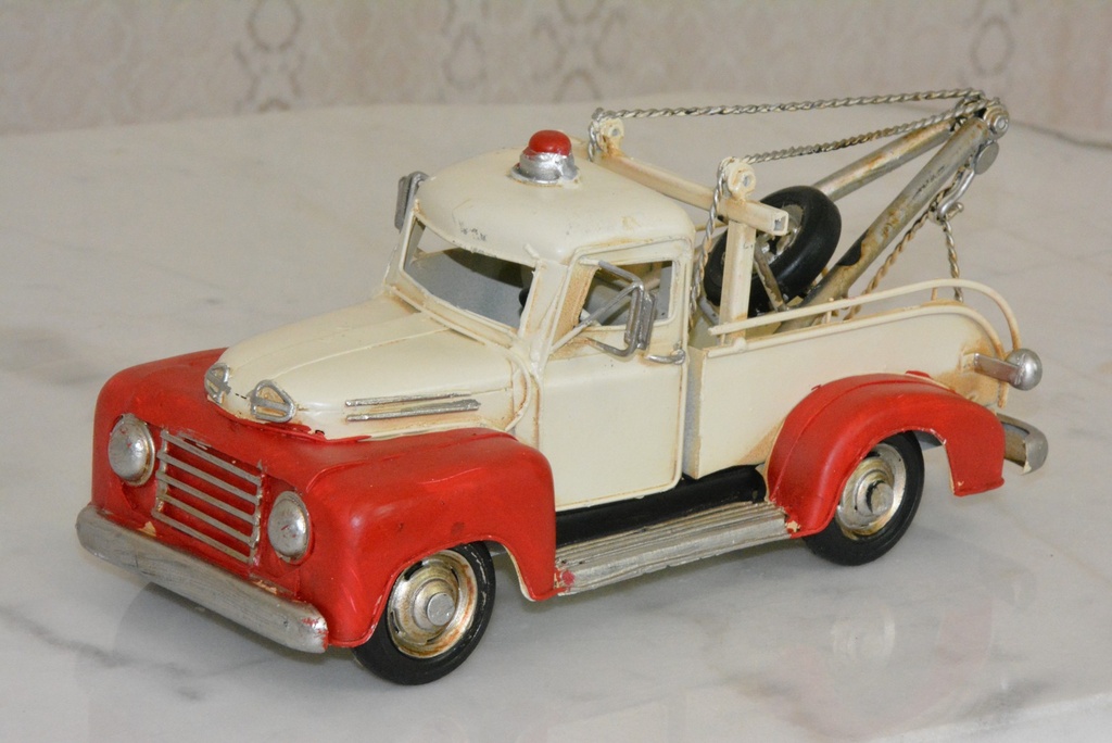 Retro kovový model - Odtahovka
