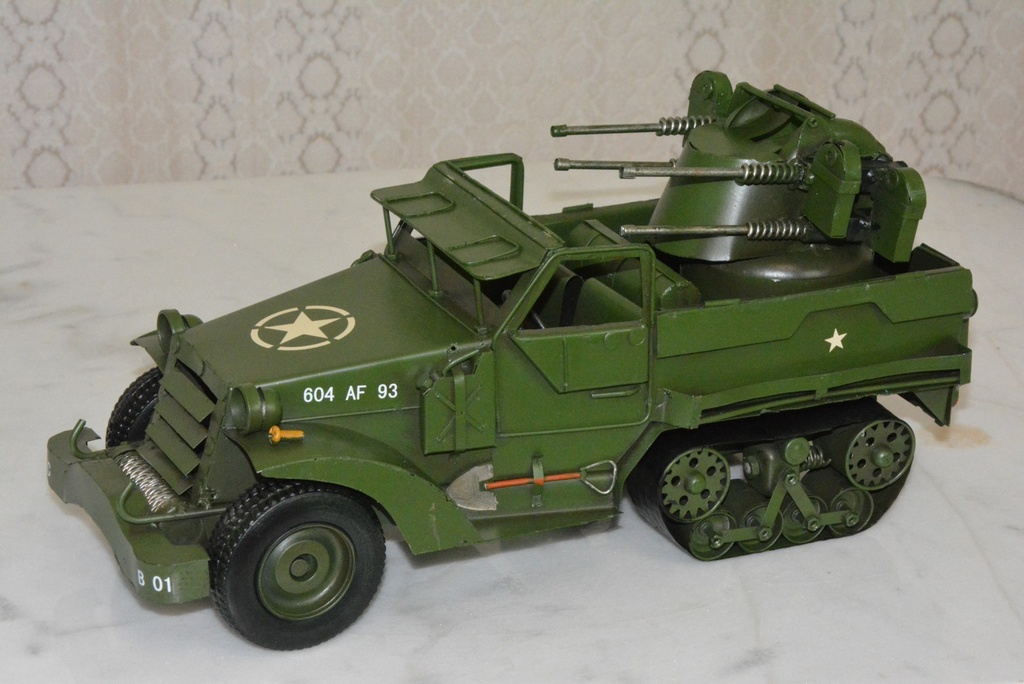 Retro kovový model - Vojenský vůz