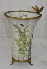Secesní váza s vážkou - porcelán + bronz