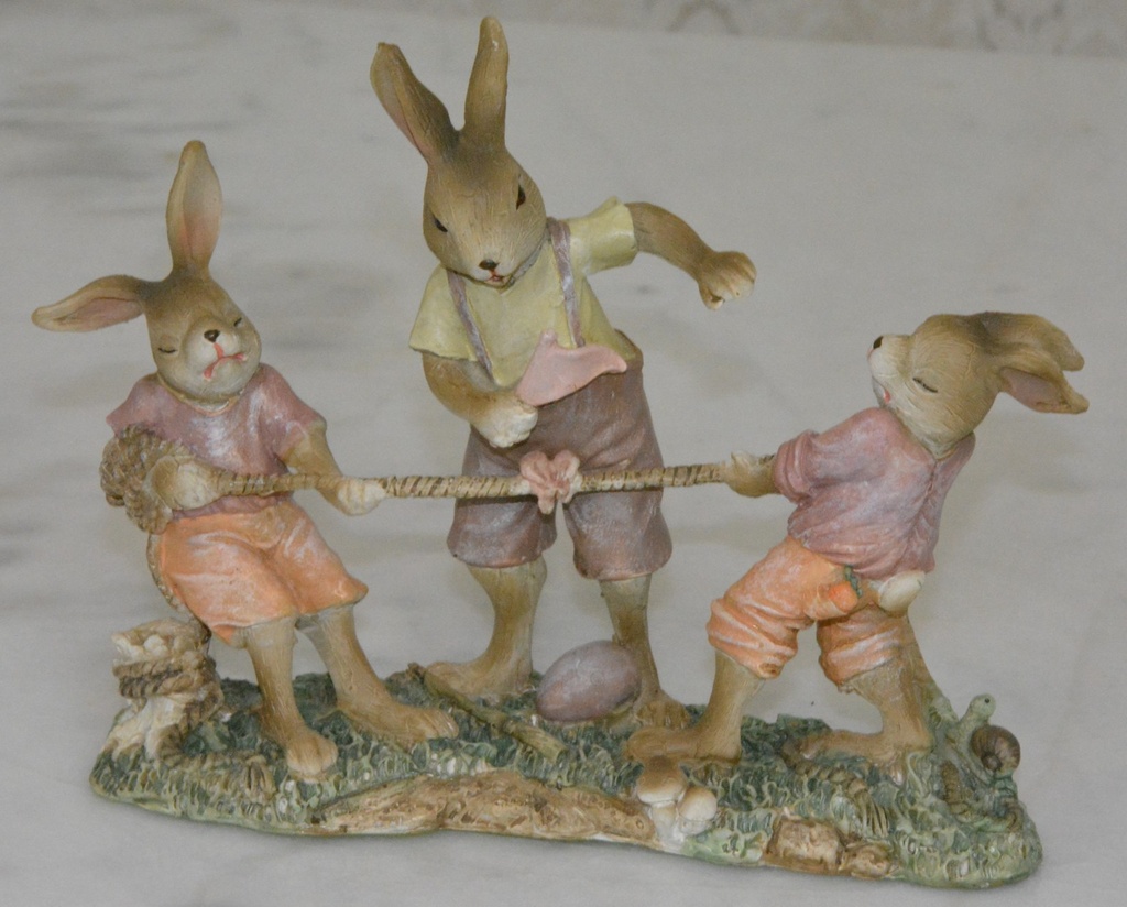 Zajíci - přetahovaná - krásná dekorace