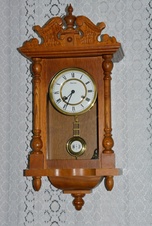 Rustikální hodiny Hermle