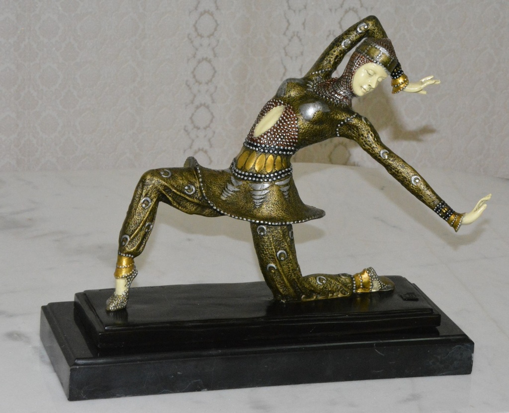 Bronzová soška - Tanečnice - art deco - na mramoru