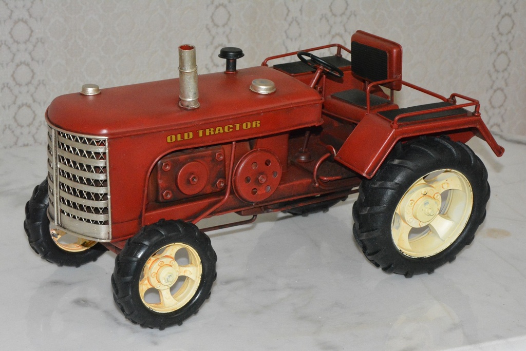 Retro kovový model - Traktor - velký