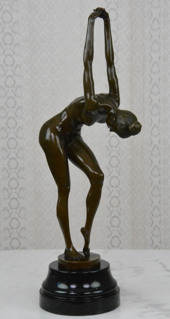 Bronzová soška - Dáma-akt na mramorovém podstavci