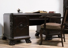 Starožitný neorenesanční psací stůl s křeslem