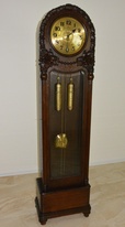 Starožitné podlahové hodiny Kienzle r1910