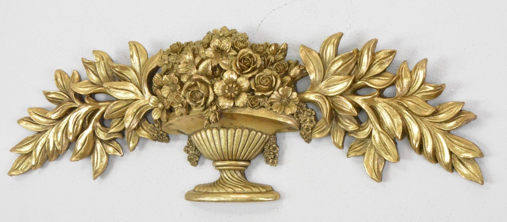 Zámecká řezba k zavěšení