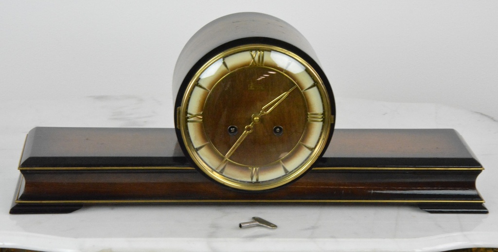 Starožitné krbové hodiny Hermle 1945 Art Deco