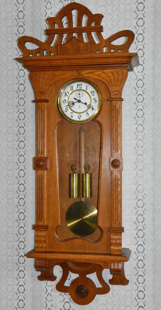 Starožitné 2-závažové hodiny Gustav Becker r1925