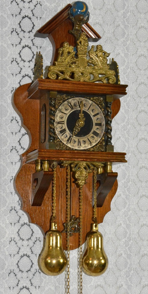 Starožitné Zánské dvouzávažové hodiny