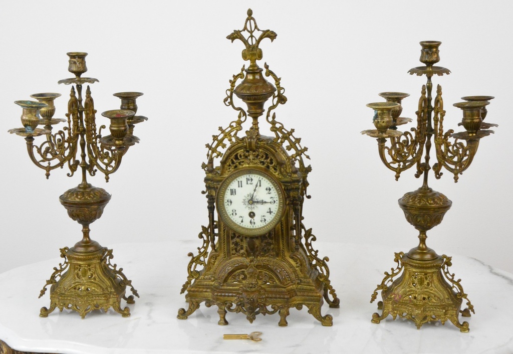 Starožitné krbové hodiny France se svícny