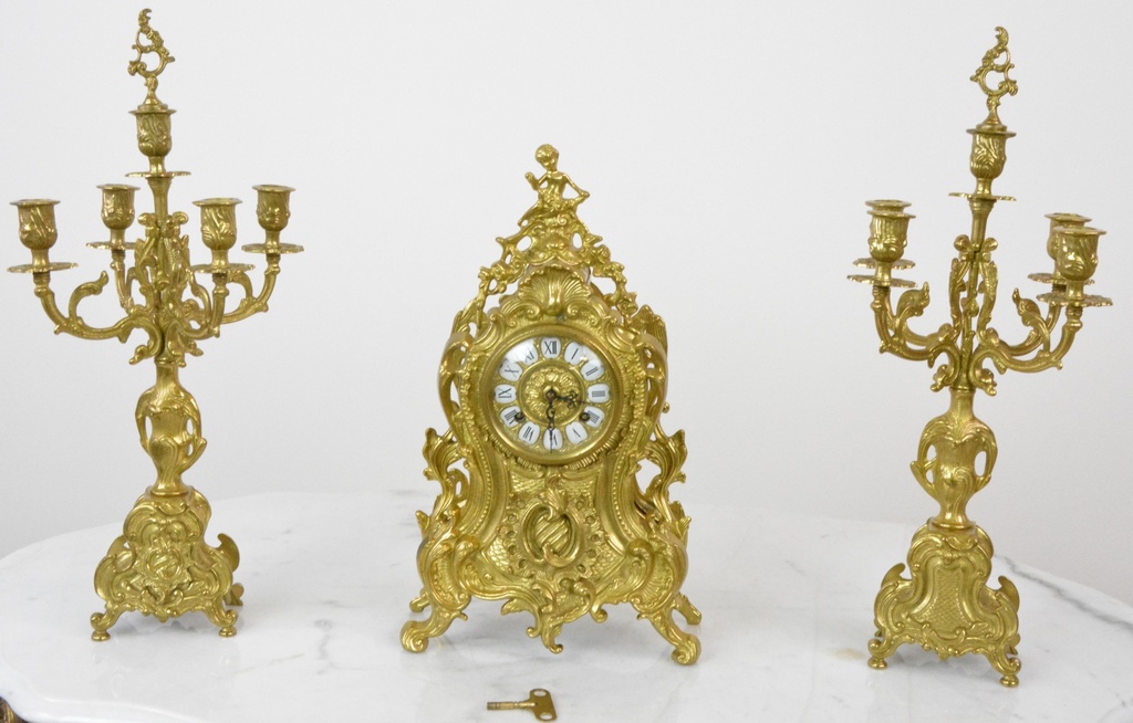 Starožitné krbové hodiny FHS se svícny