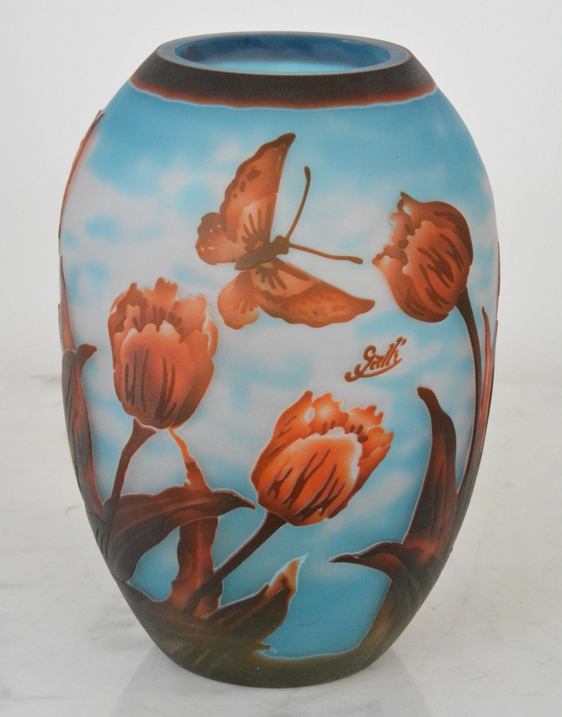 Skleněná váza ve stylu Emile Galle