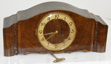 Starožitné krbové hodiny Kienzle 1920