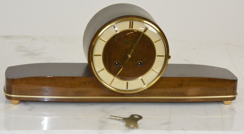 Starožitné krbové hodiny Junghans 1935