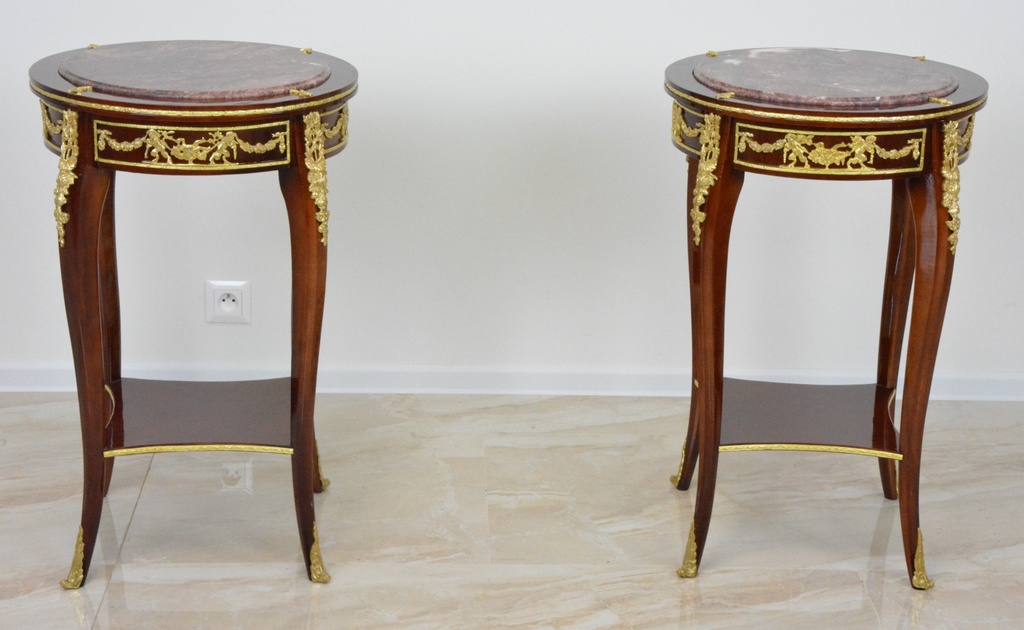 Zámecké stolečky s mramorem zdobené bronzem - set