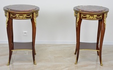 Zámecké stolečky s mramorem zdobené bronzem - set