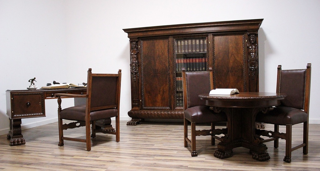 Starožitná neorenesanční pracovna-6 částí