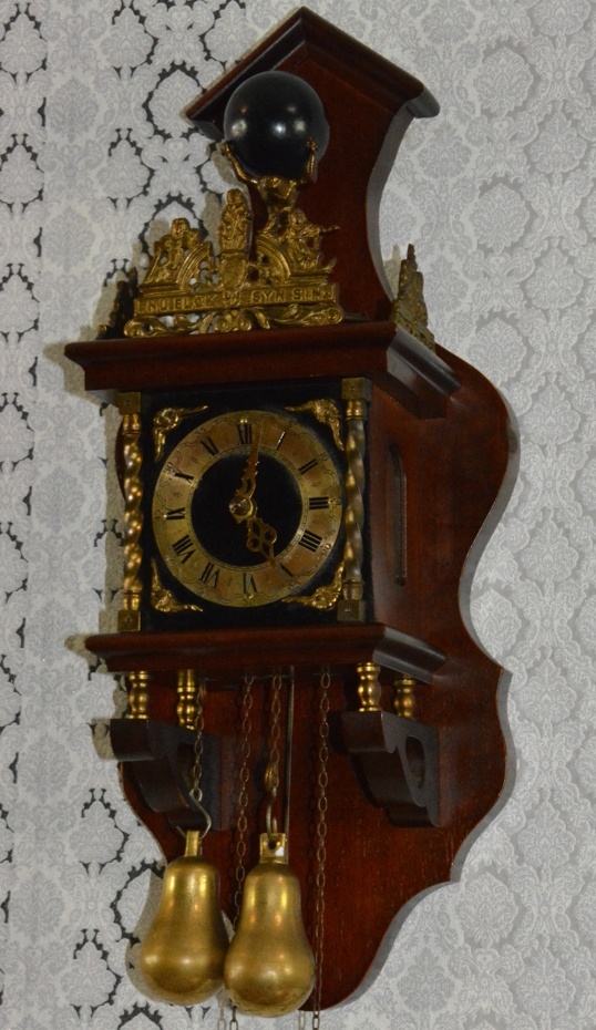 Starožitné Zánské dvouzávažové hodiny