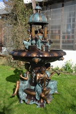 Zámecká bronzová fontána s dámami XXL 225 cm