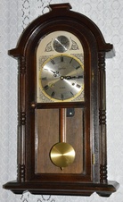 Rustikální hodiny Tempus - čtvrtky Westmninster