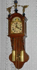 Starožitné Zánské 2-závažové hodiny s fází měsíce