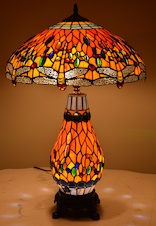 Tiffany lampa s vážkami - svítící podstavec