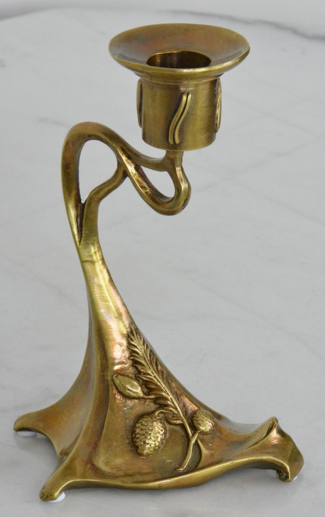 Bronzový secesní svícen